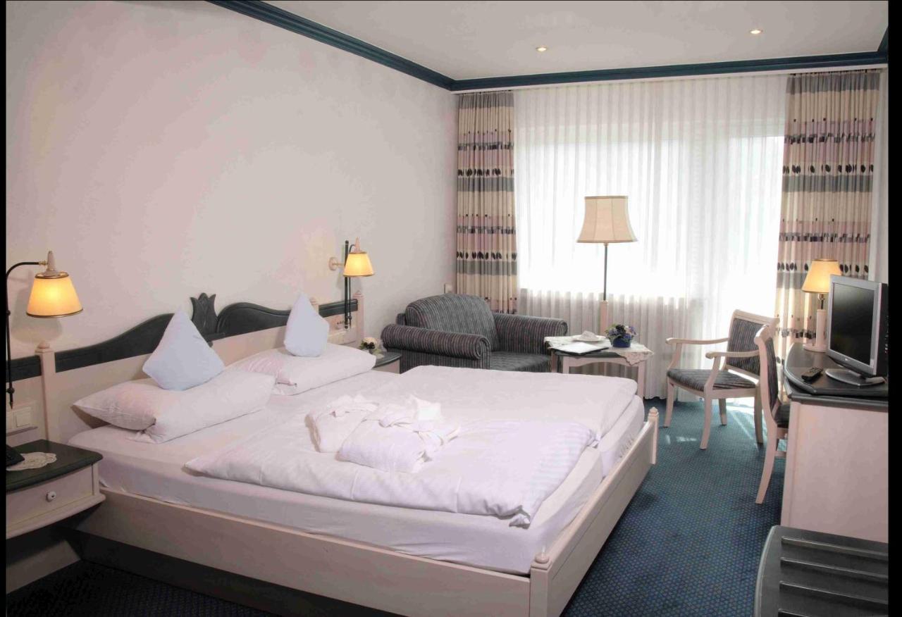 Wellnesshotel Buergerstuben Віллінген Екстер'єр фото