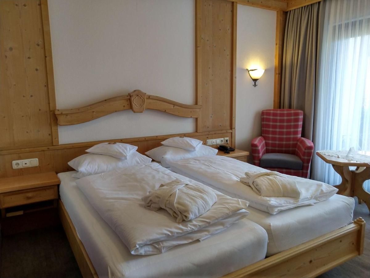 Wellnesshotel Buergerstuben Віллінген Екстер'єр фото
