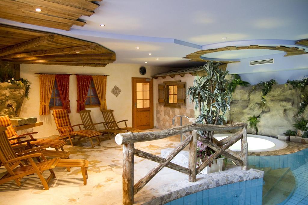 Wellnesshotel Buergerstuben Віллінген Екстер'єр фото