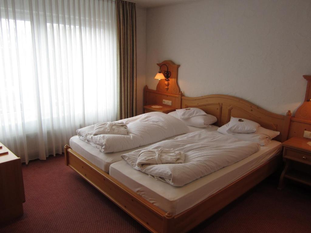 Wellnesshotel Buergerstuben Віллінген Номер фото