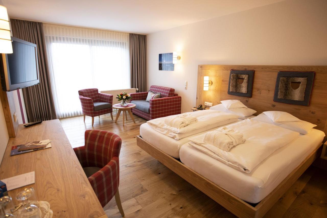 Wellnesshotel Buergerstuben Віллінген Екстер'єр фото